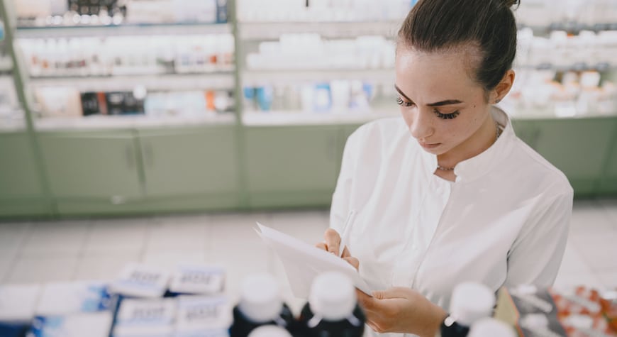 Procesos operativos en farmacia relacionados con ineficiencias y fricciones financieras en el sector farmacéutico Profitline