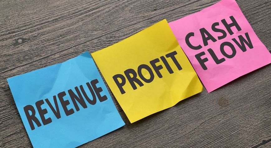 conexión entre flujo de caja y capital de trabajo en procesos financieros empresariales - Profitline